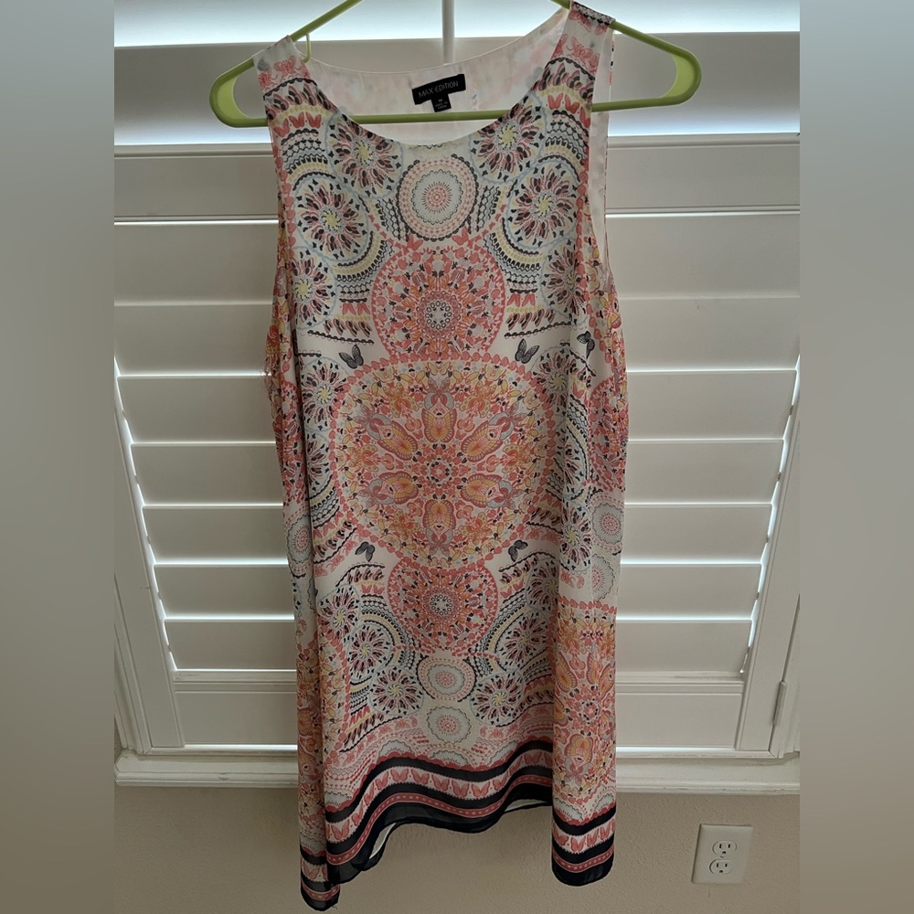 Max Edition Ladies Medium dress, blue and pink pattern, beautiful dress!